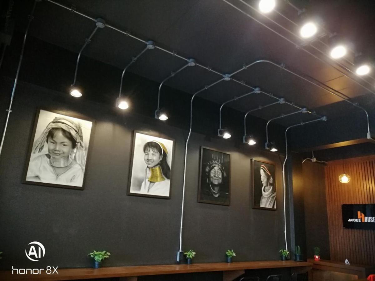 Jaidee Cafe & Hostel Chiangrai Ban Fang Min Εξωτερικό φωτογραφία
